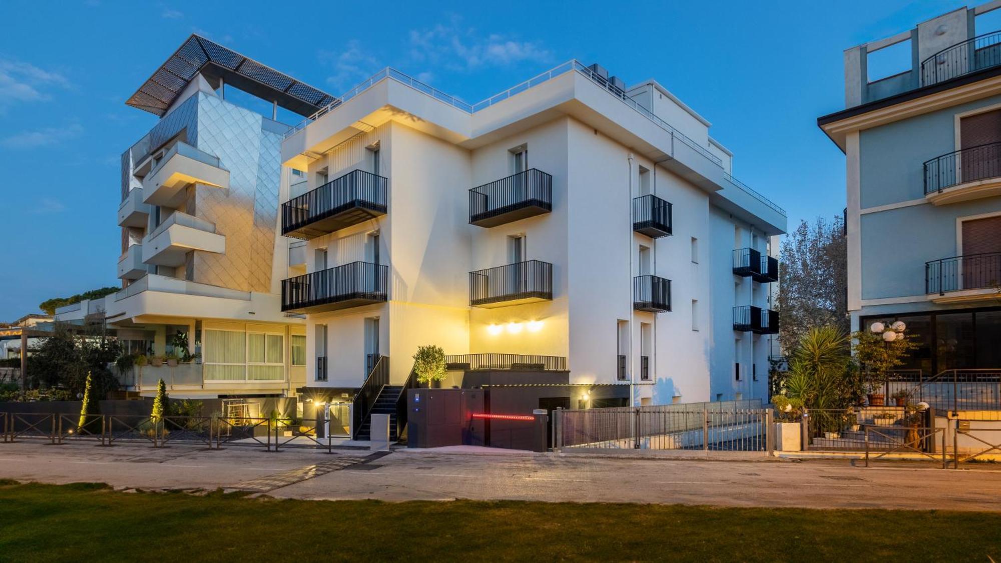 Homie Hotel Rimini Eksteriør billede